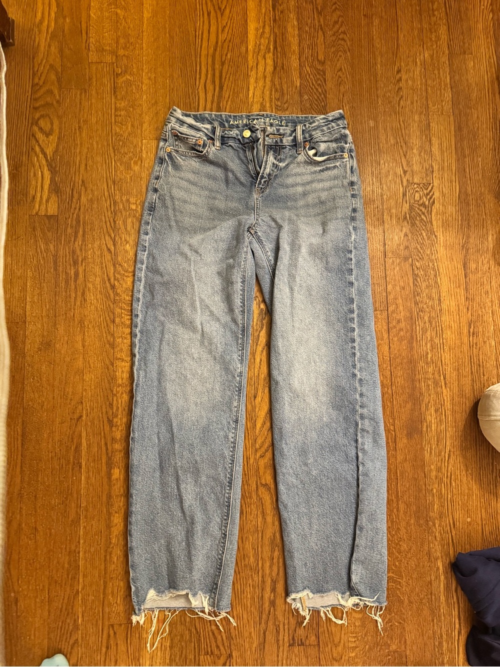 American Eagle Outfitters Light Blue Curvy Stovepipe Strigid Jeans